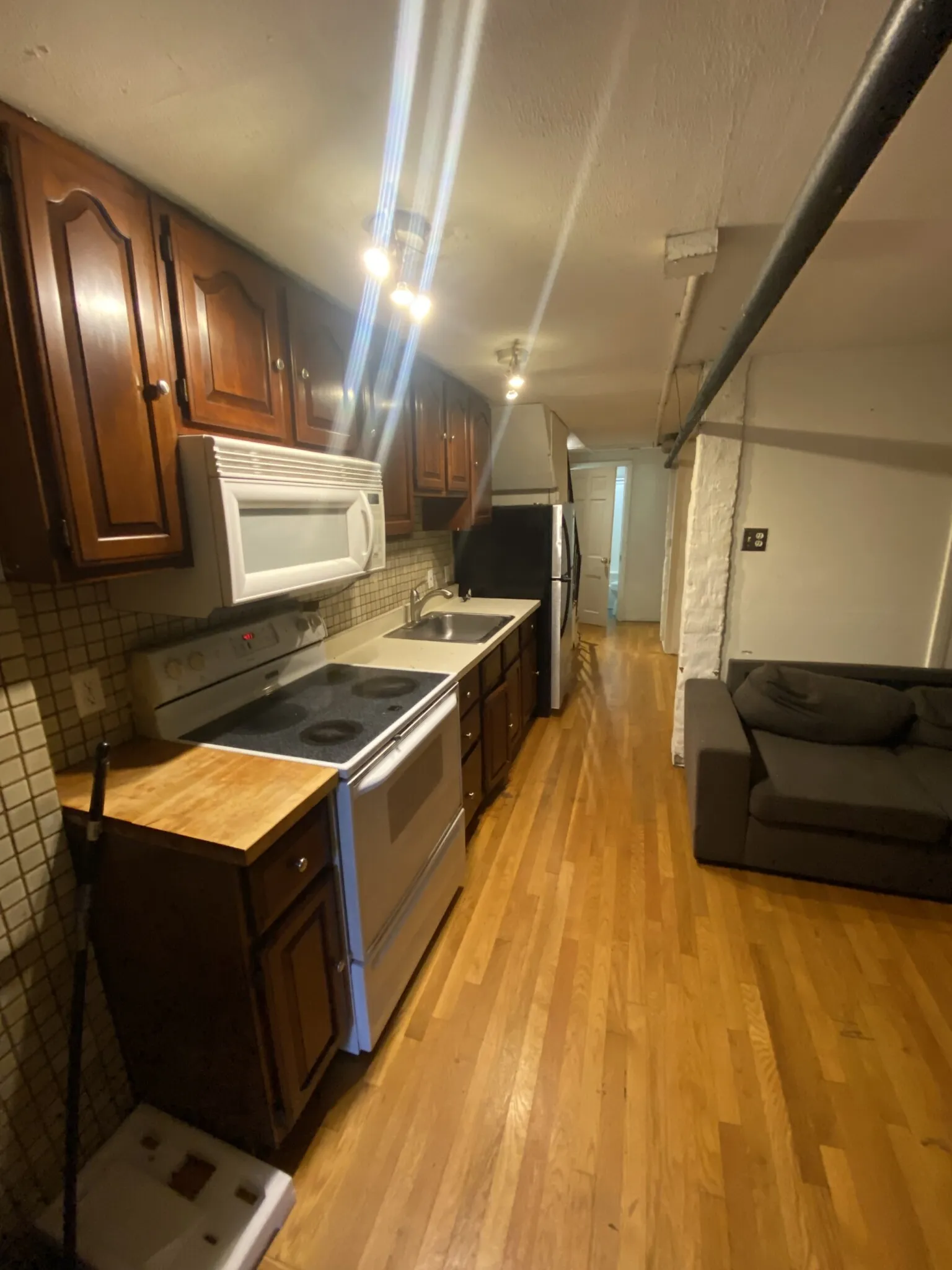 684 Parker St, Mission Hill