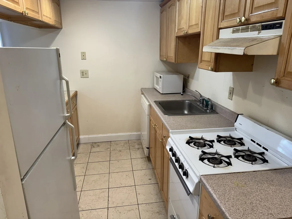 114 Magazine St, Cambridgeport