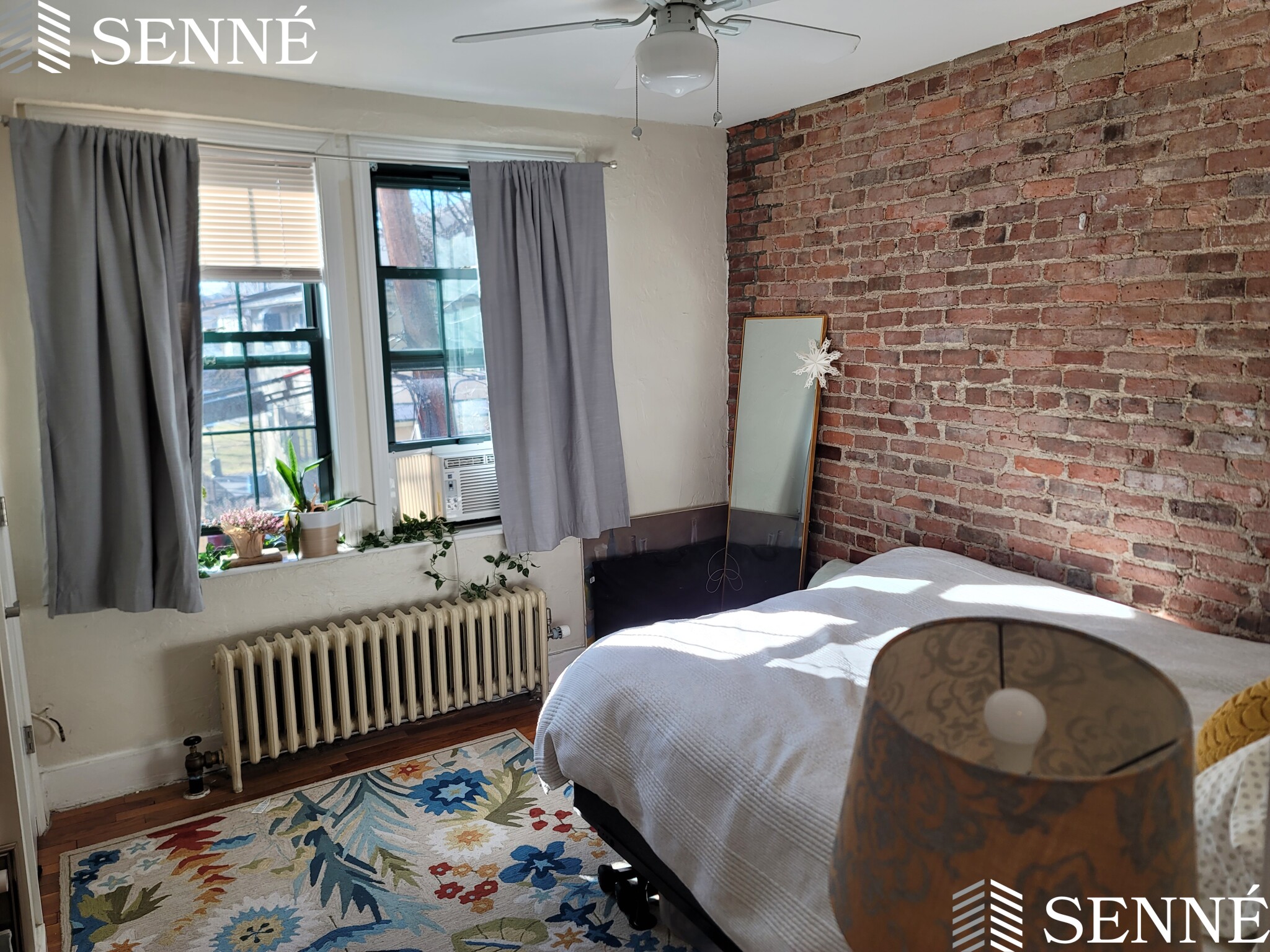 295 Spring Street Extension, Medford