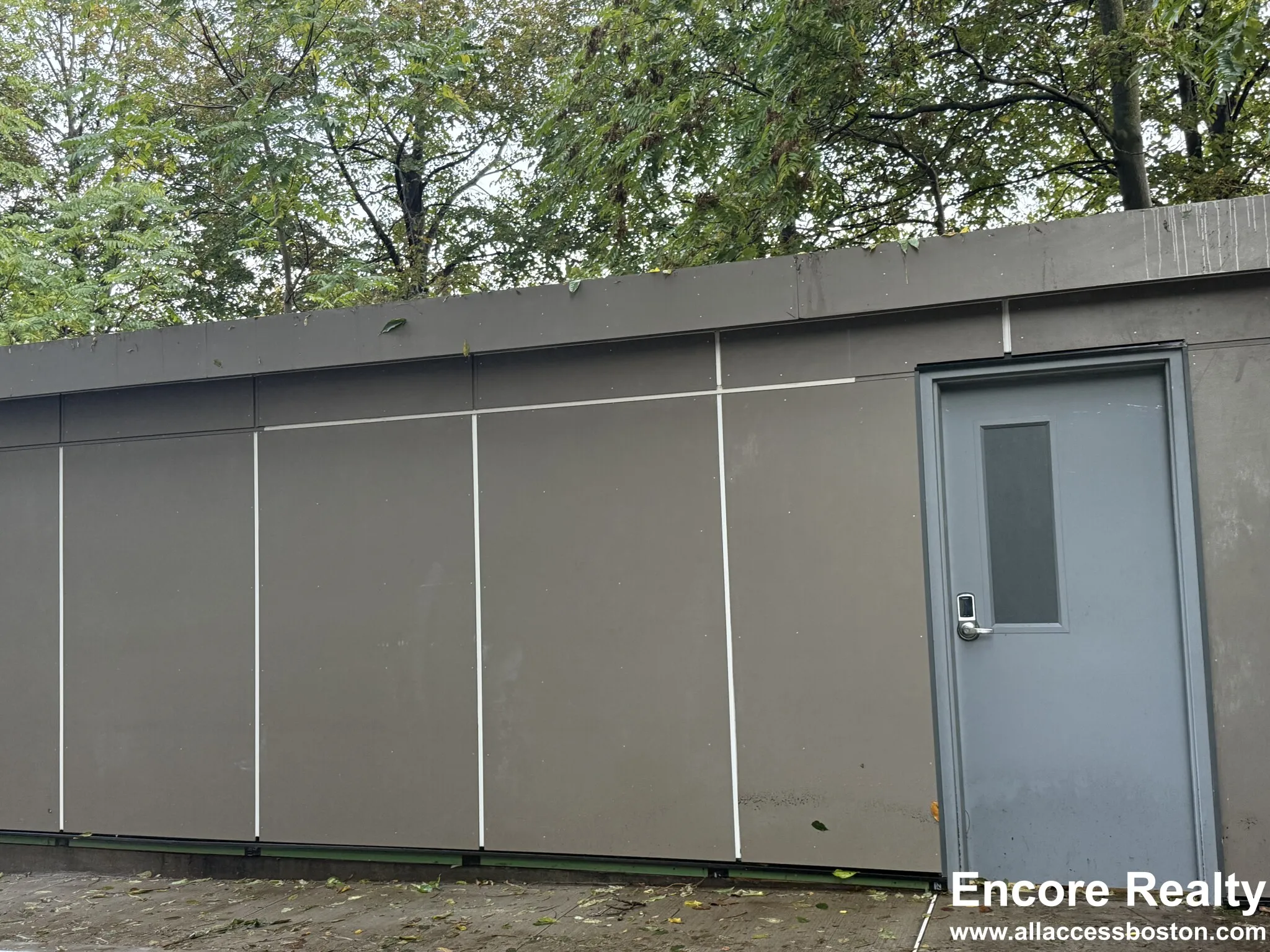 199 Gardner St, West Roxbury