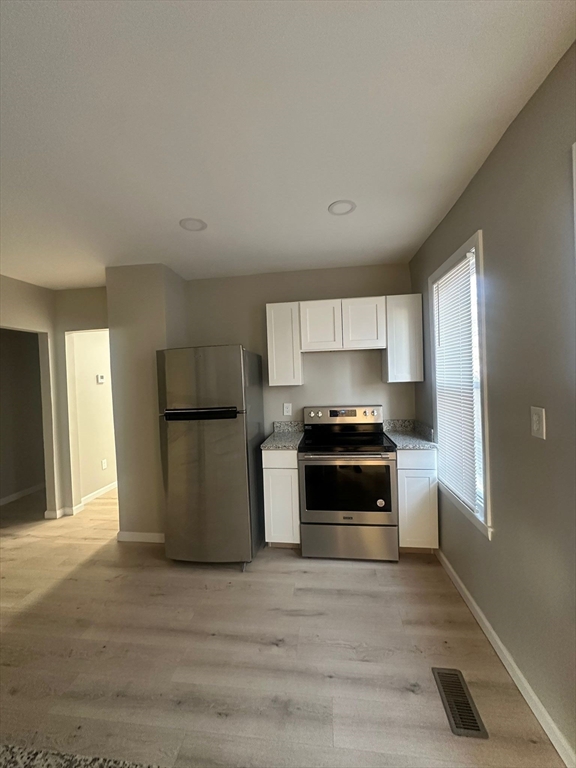 38-40 Longhill St, Springfield