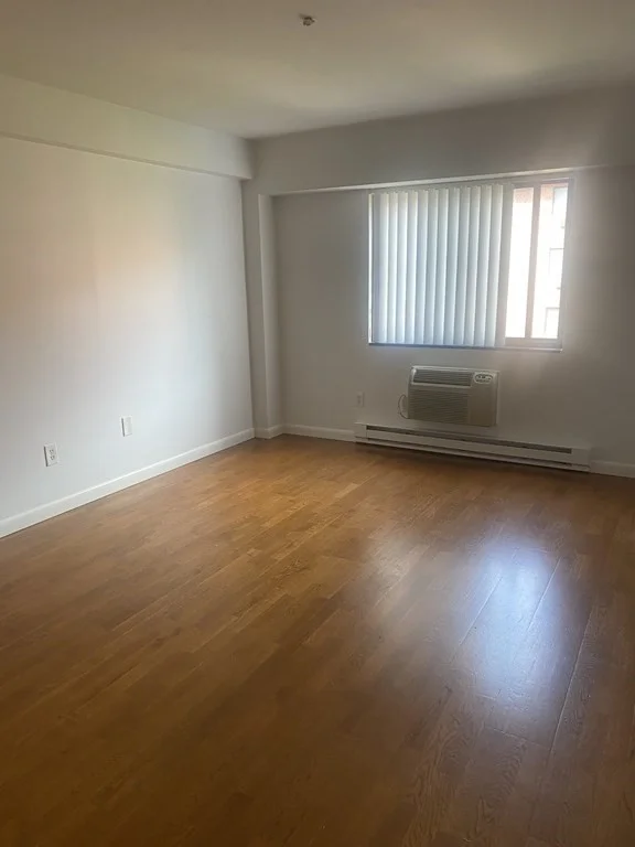 125 Pleasant St, Coolidge Corner