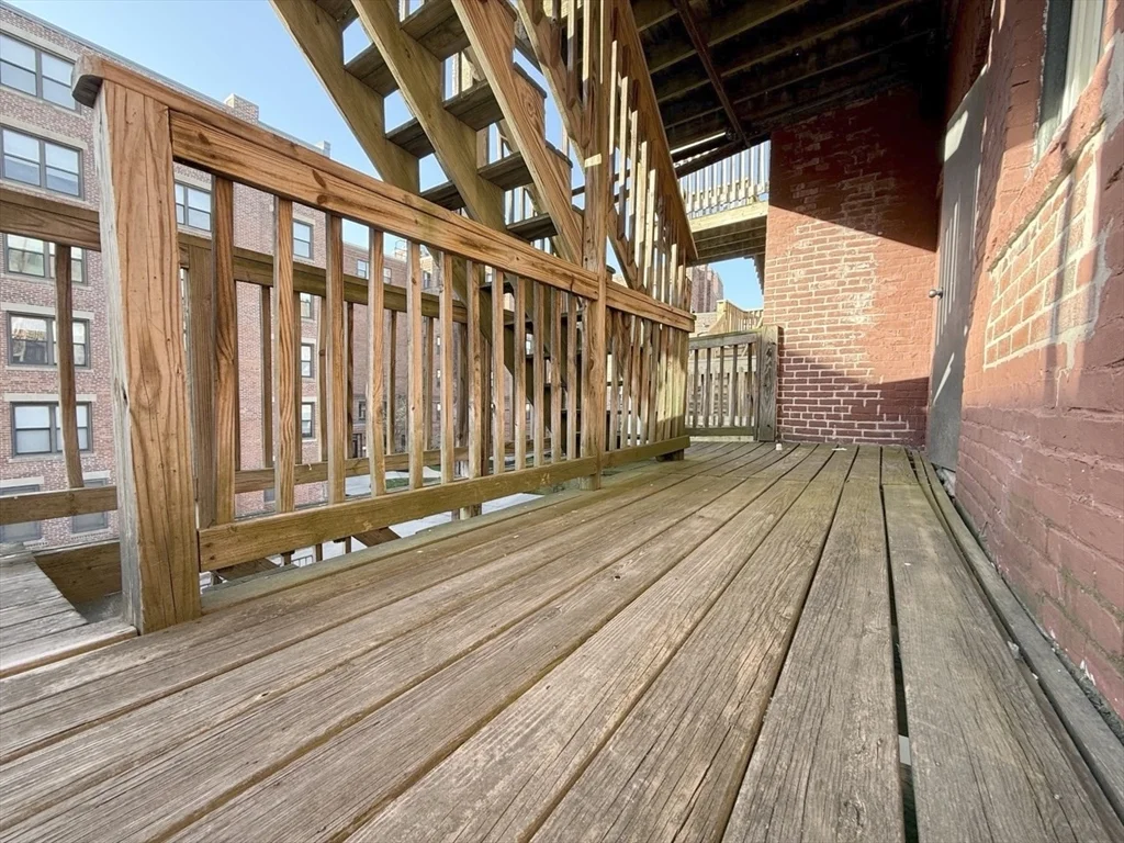 11 Vancouver St, Fenway