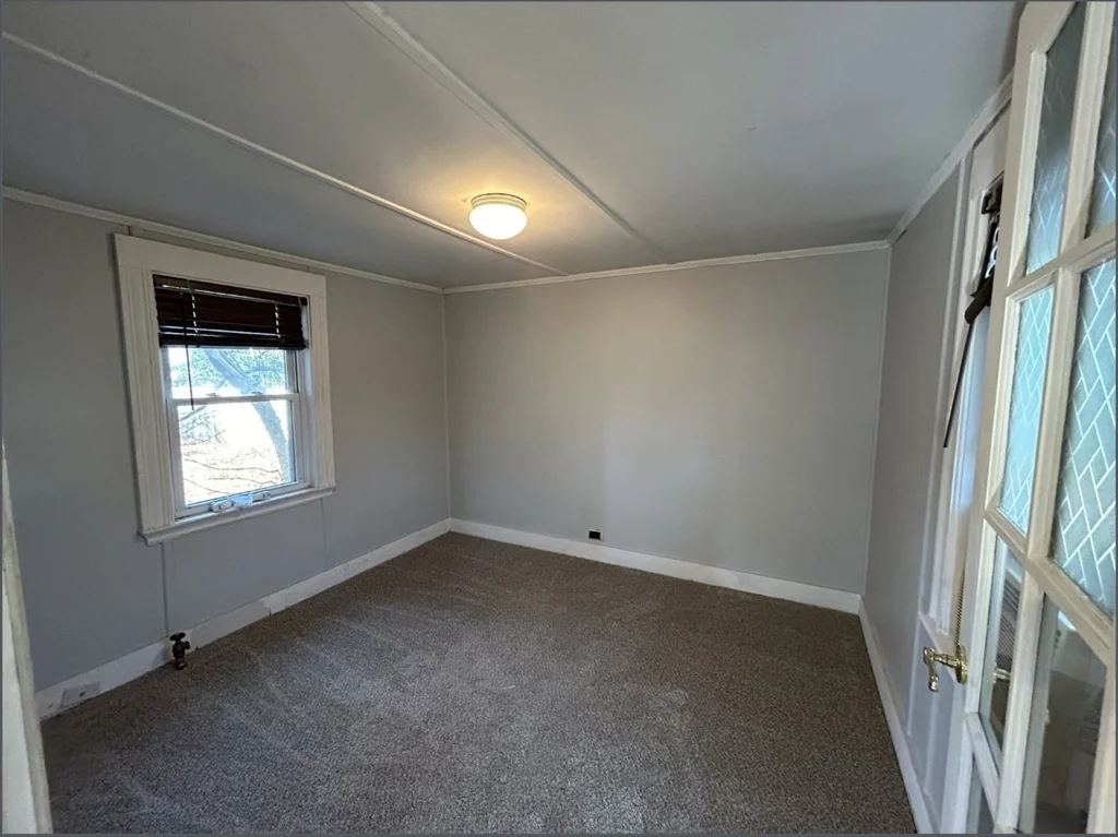 16 Whittier Rd, Natick