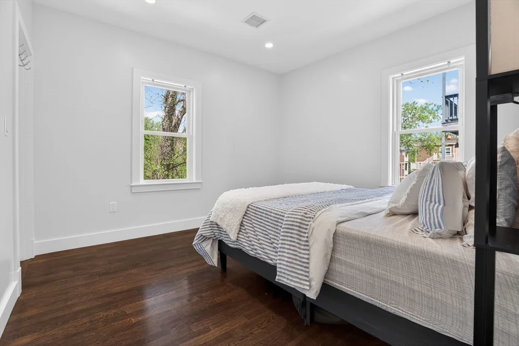 319 Forest Hills St, Jamaica Plain