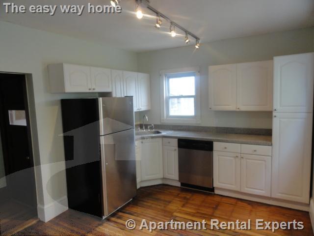 101 Heath St, Winter Hill