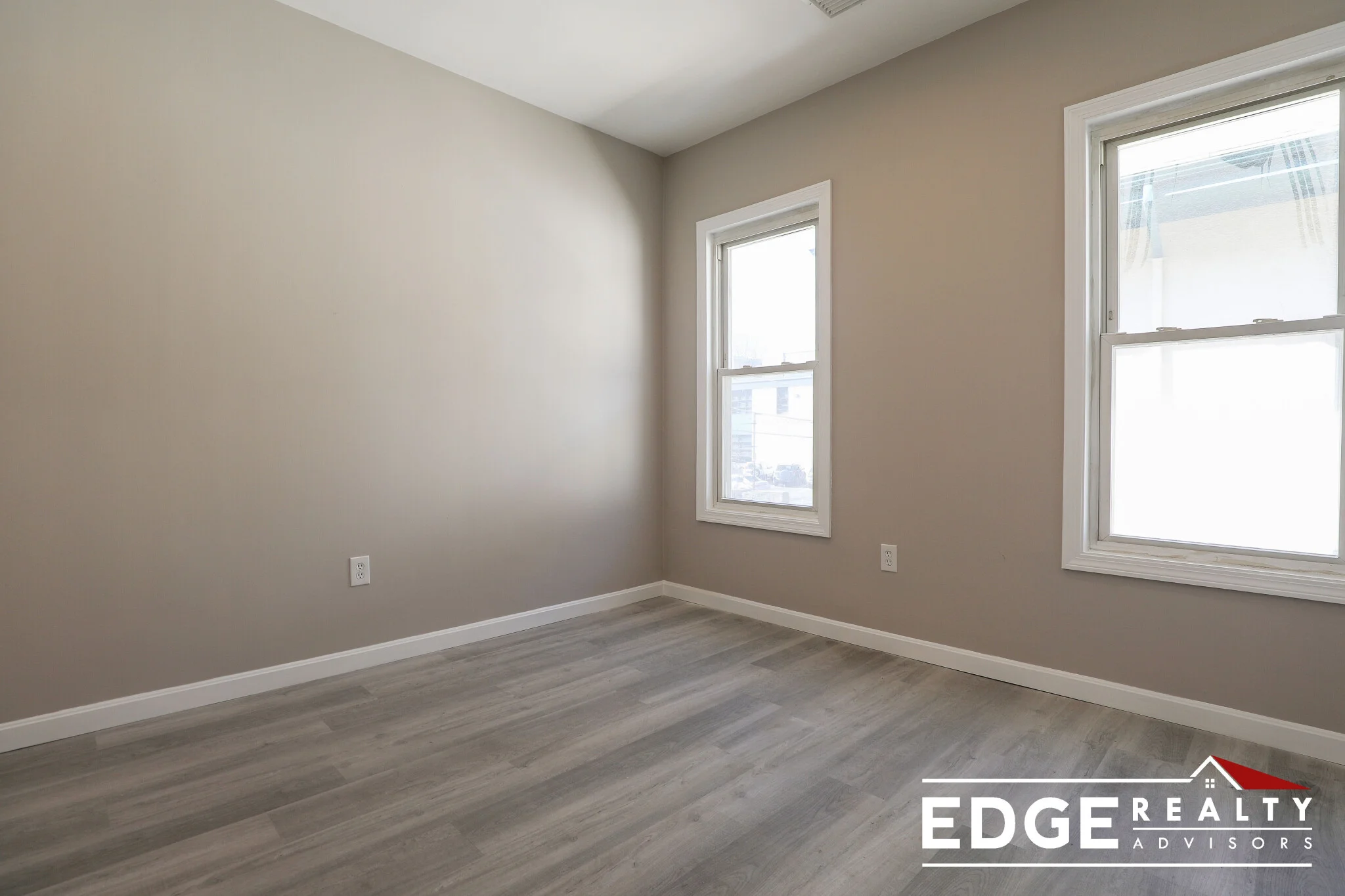 44 Long Ave, Brighton