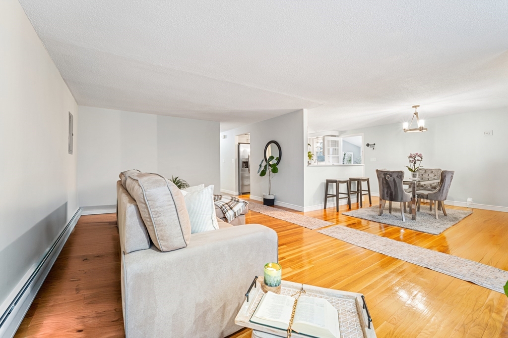 14 Newman St, Revere