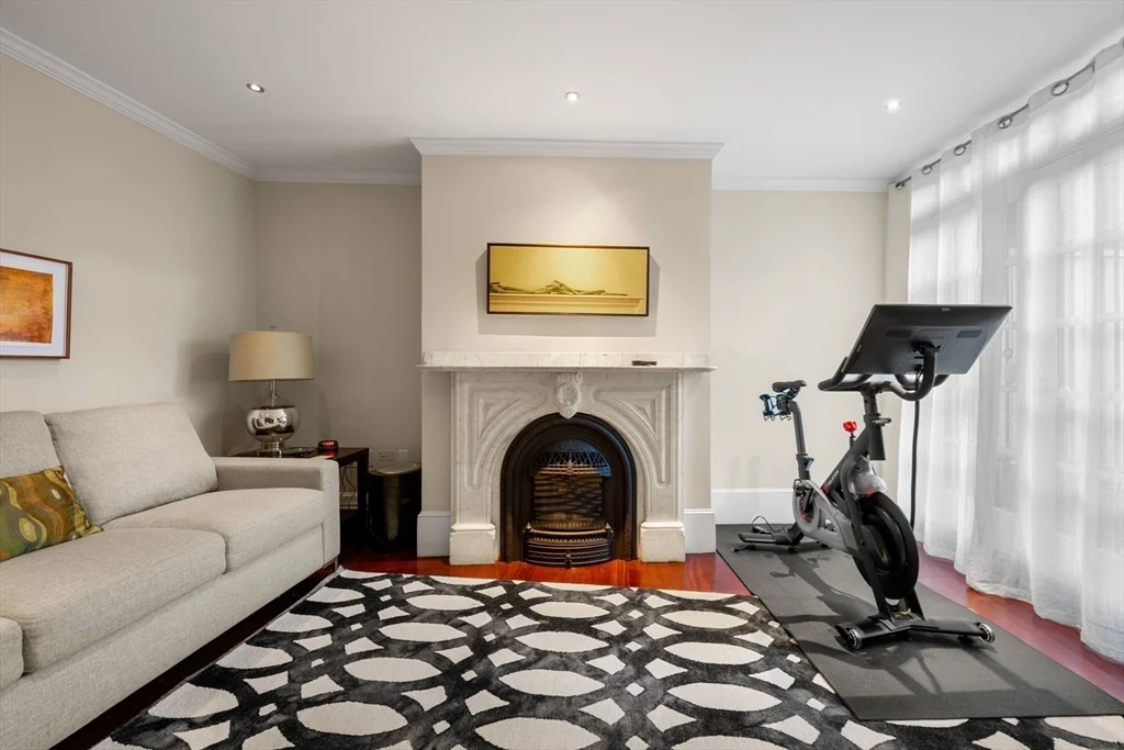 54 Union Park, South End