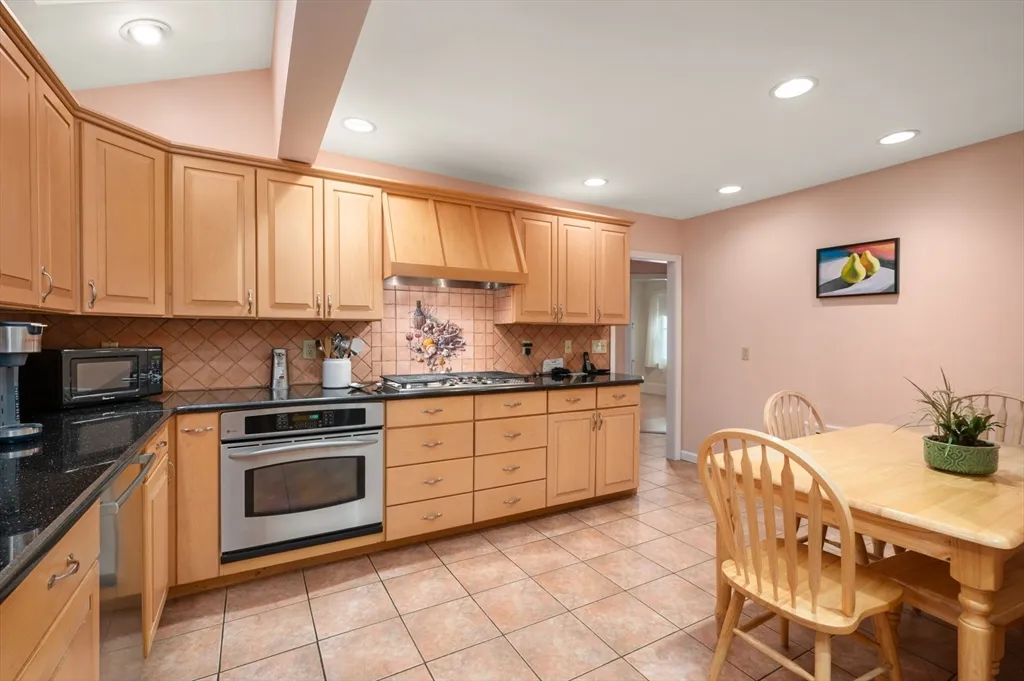 76 Windsor Rd, Tufts University