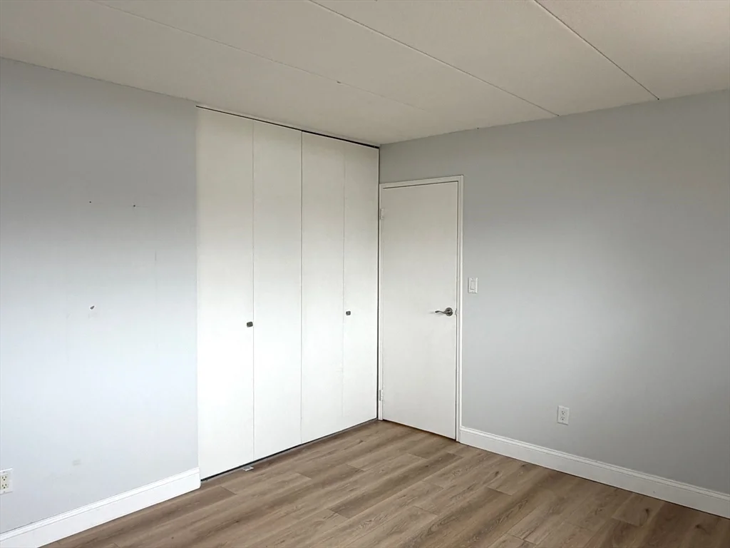 995 Mass Ave, Arlington