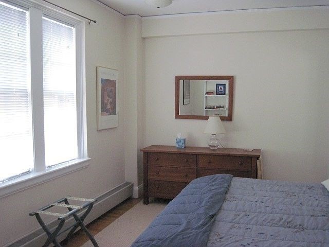 988 Memorial Dr, West Cambridge