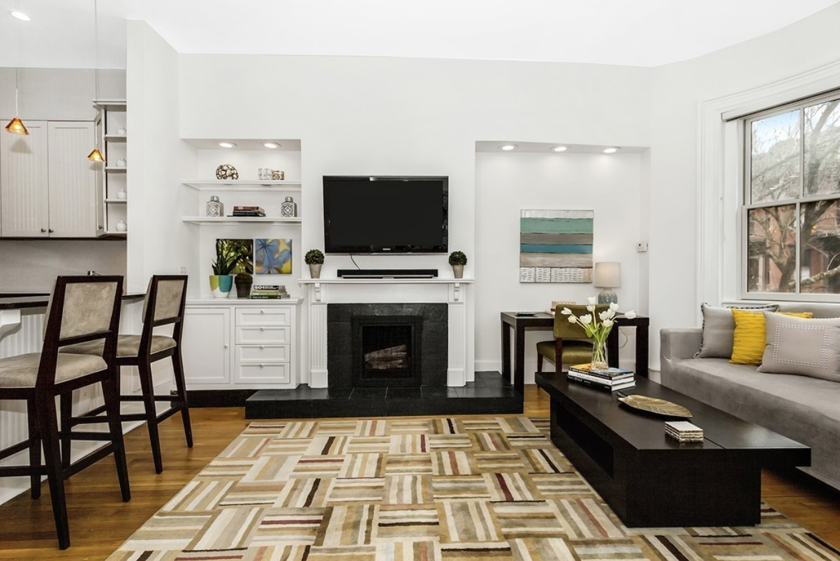 17 Holyoke St, South End