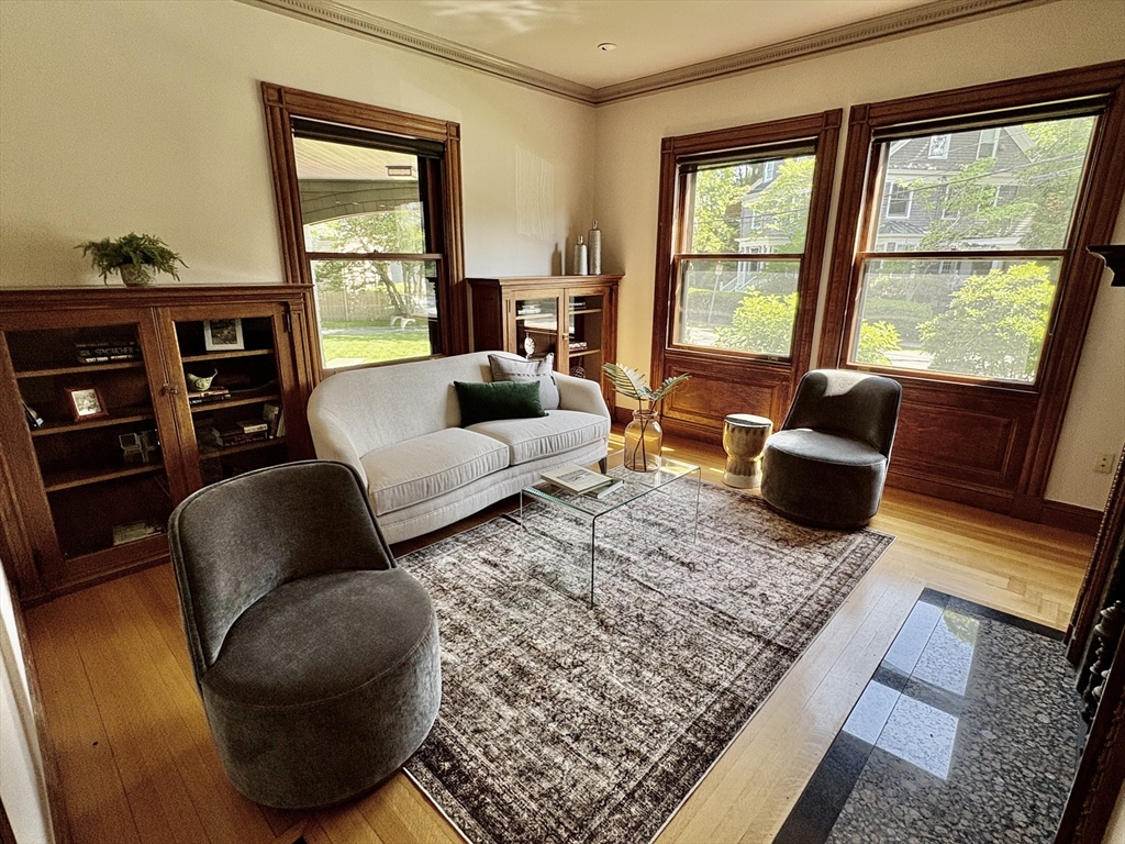 8 Trail St, West Cambridge