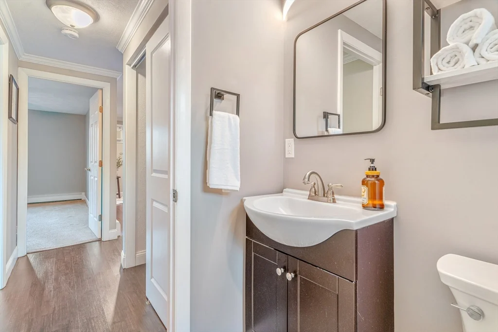 10 Woodcrest, Weymouth