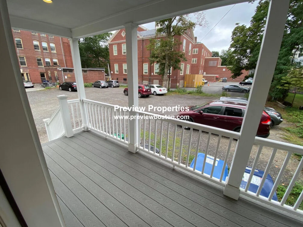 379 Harvard St, Mid Cambridge