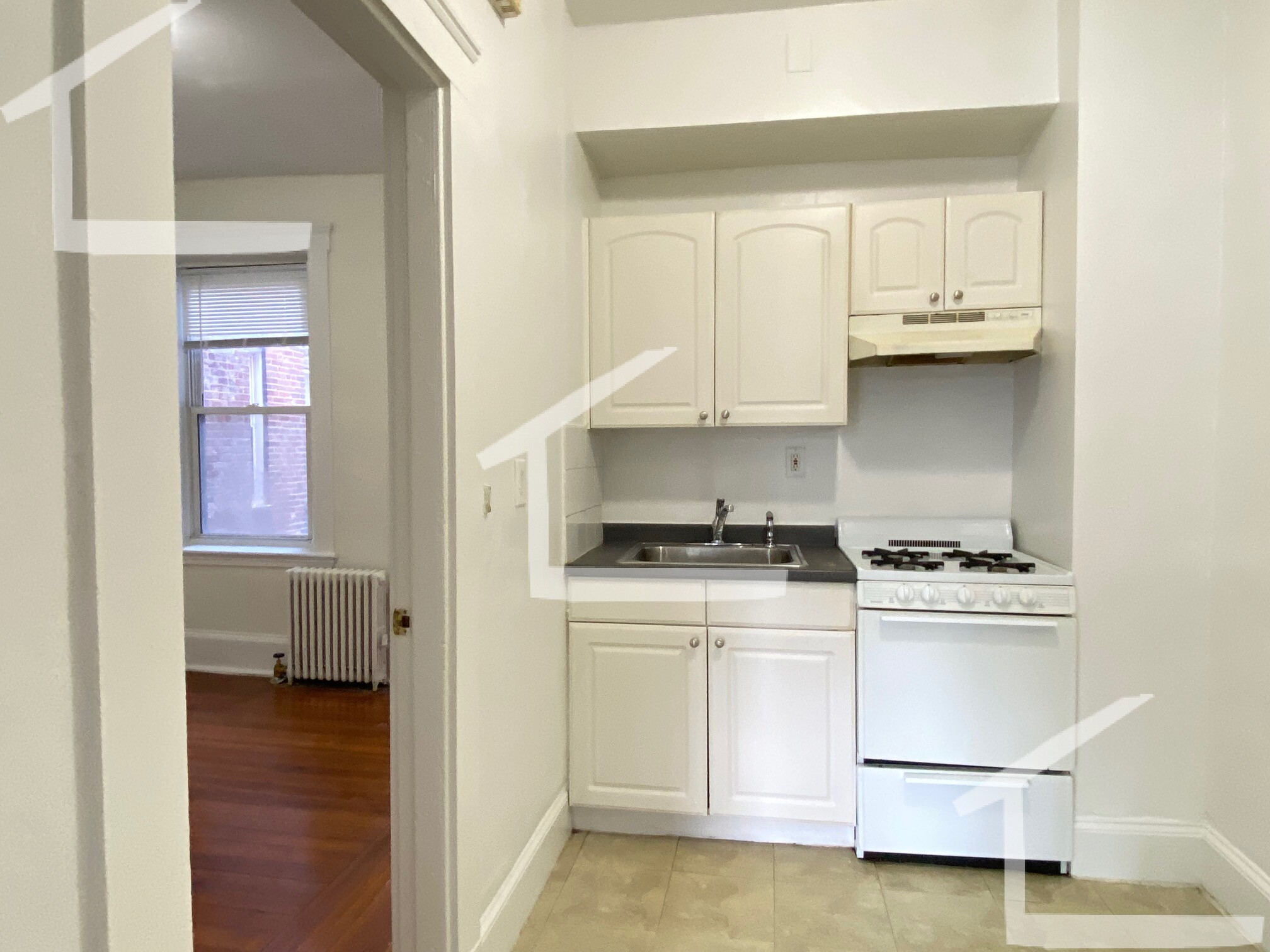 73 Brighton Ave, Allston