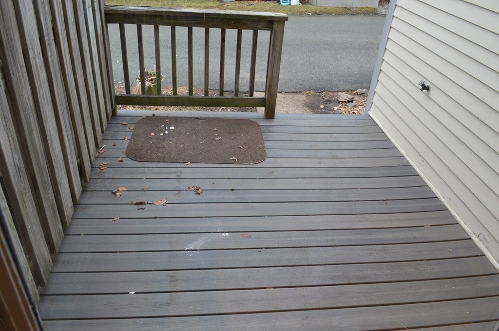 2 Turning Mill Ln, Quincy