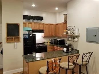 40 Saint Botolph St, Back Bay