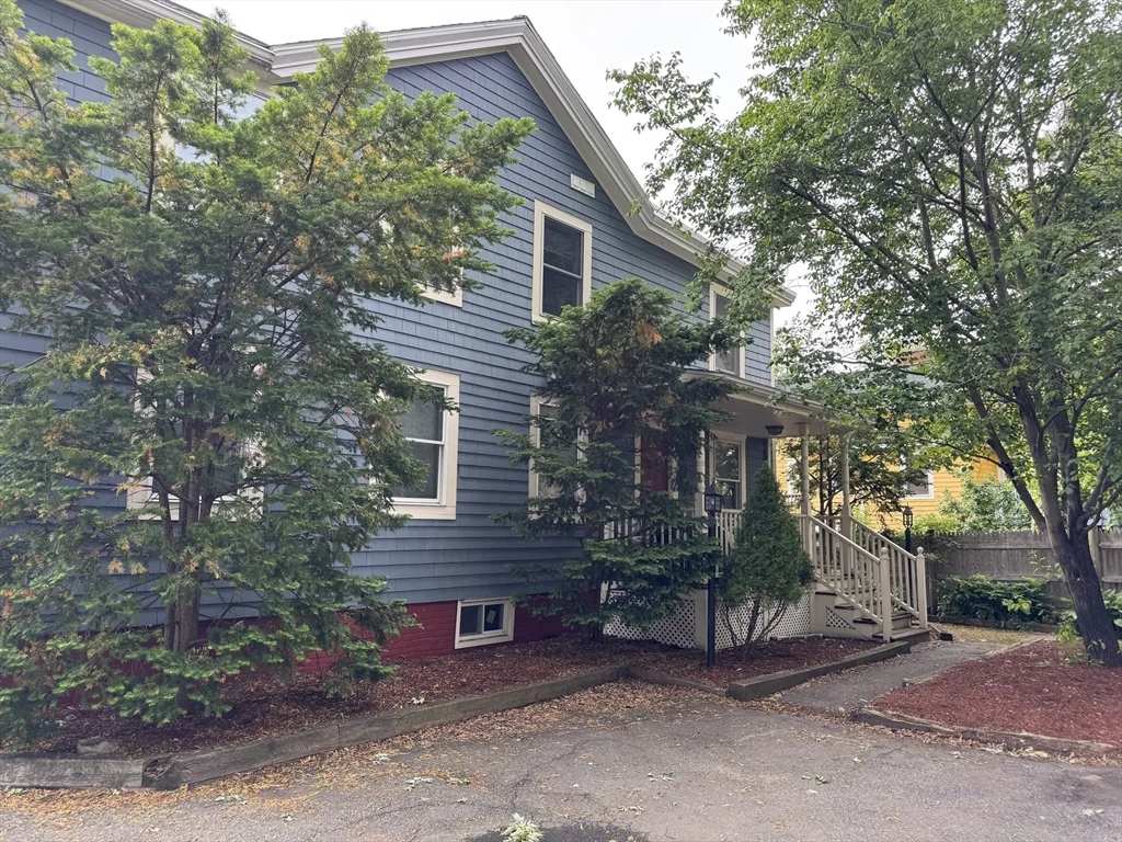 118 Sherman St, Neighborhood Nine