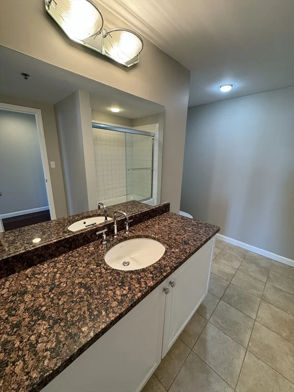 10 Museum Way, East Cambridge