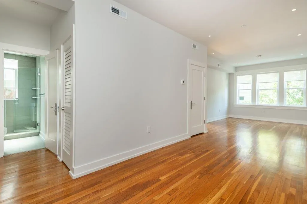 16 Forest St, Baldwin