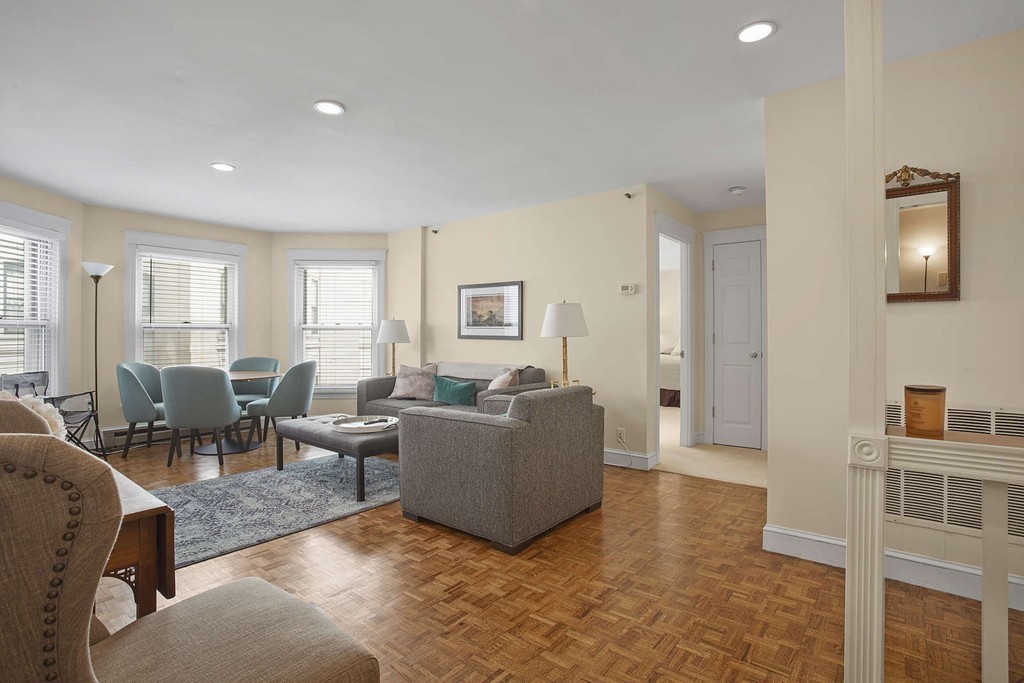 416 Commonwealth Ave, Back Bay