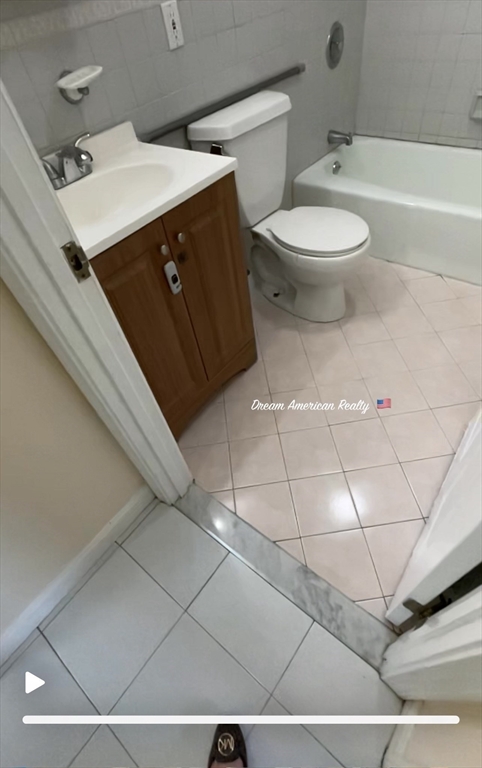 5 Kenmar Dr, Billerica