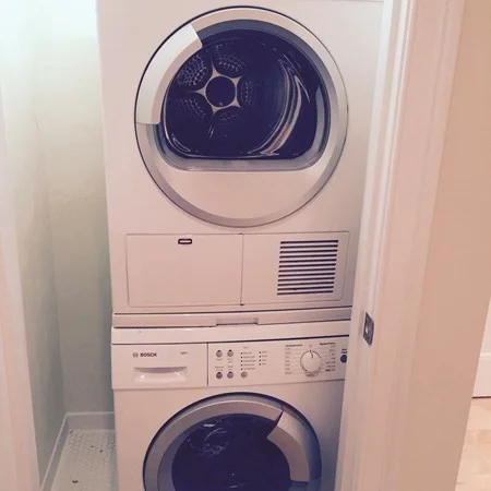 20 Chapel St, Longwood