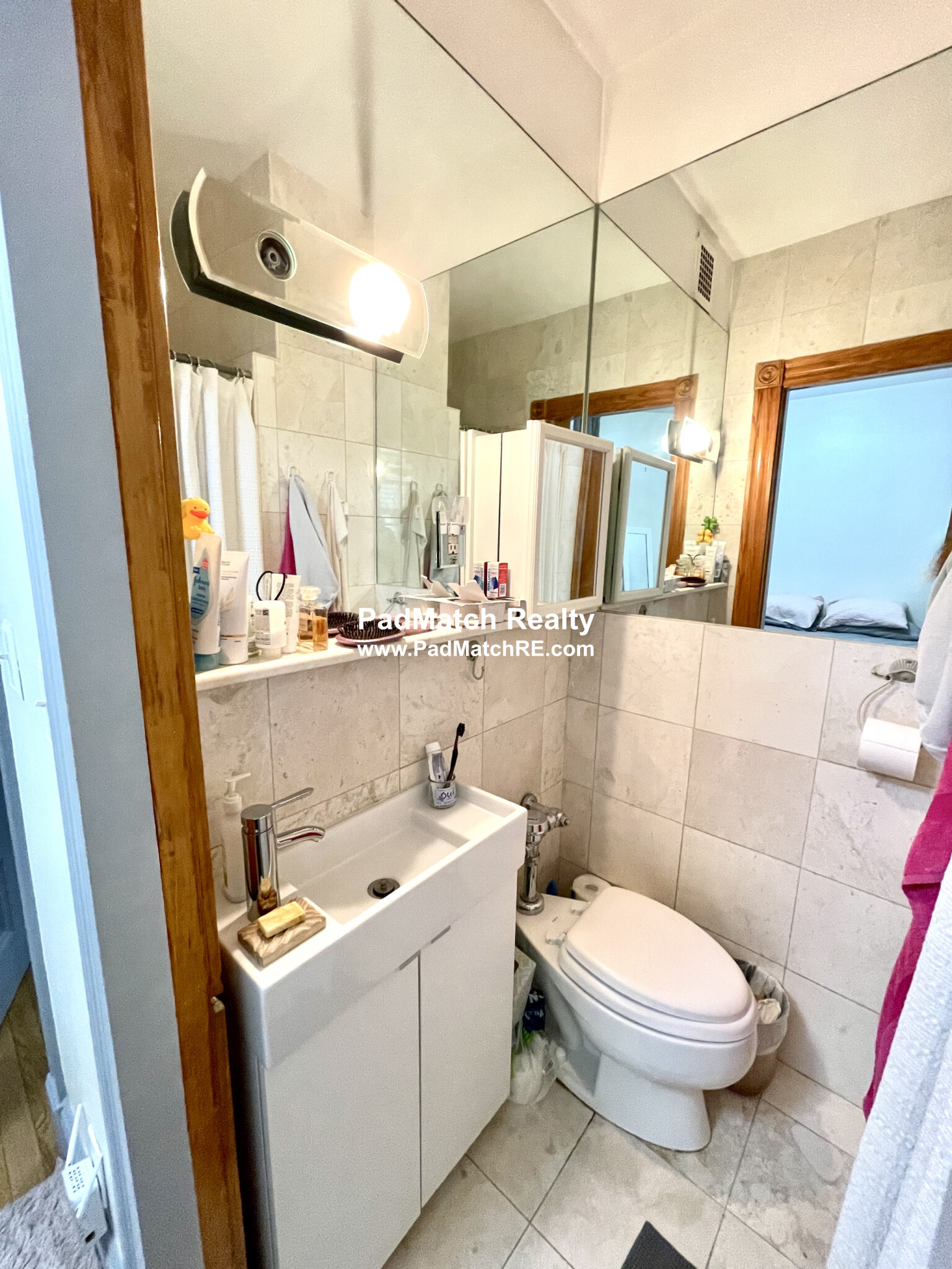 21 Beacon St, Downtown