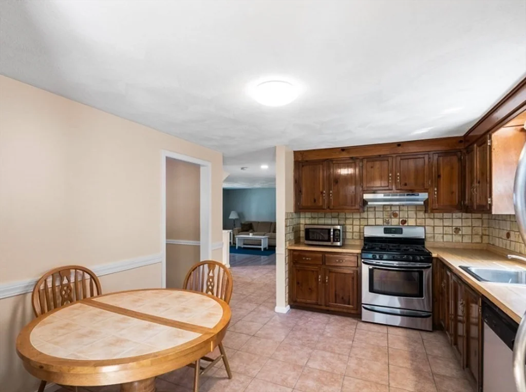 58 Brandon St, Billerica