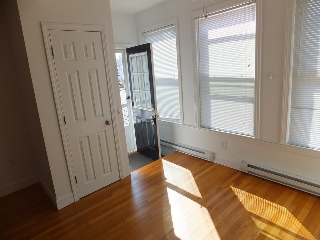 28 River St, Quincy