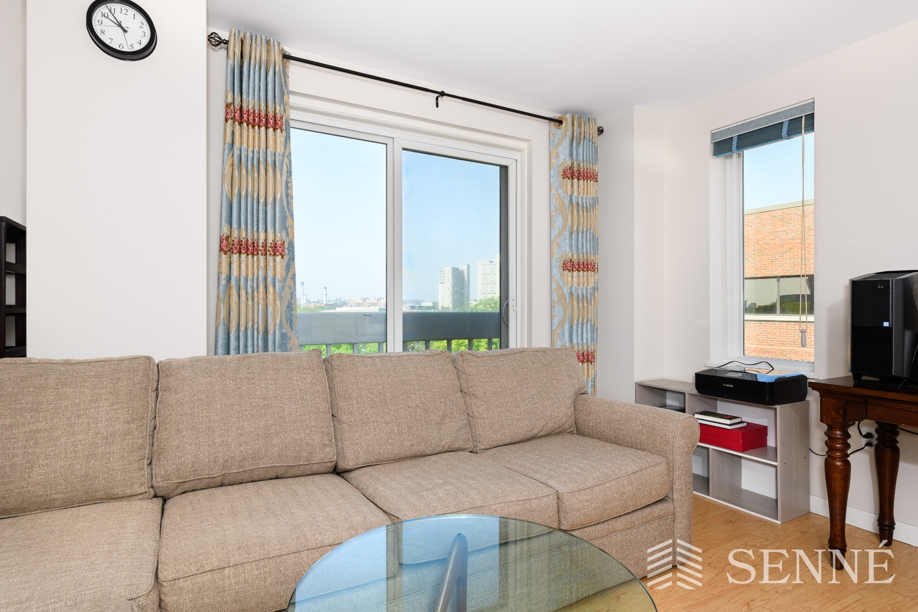 950 Massachusetts Ave, Harvard Square