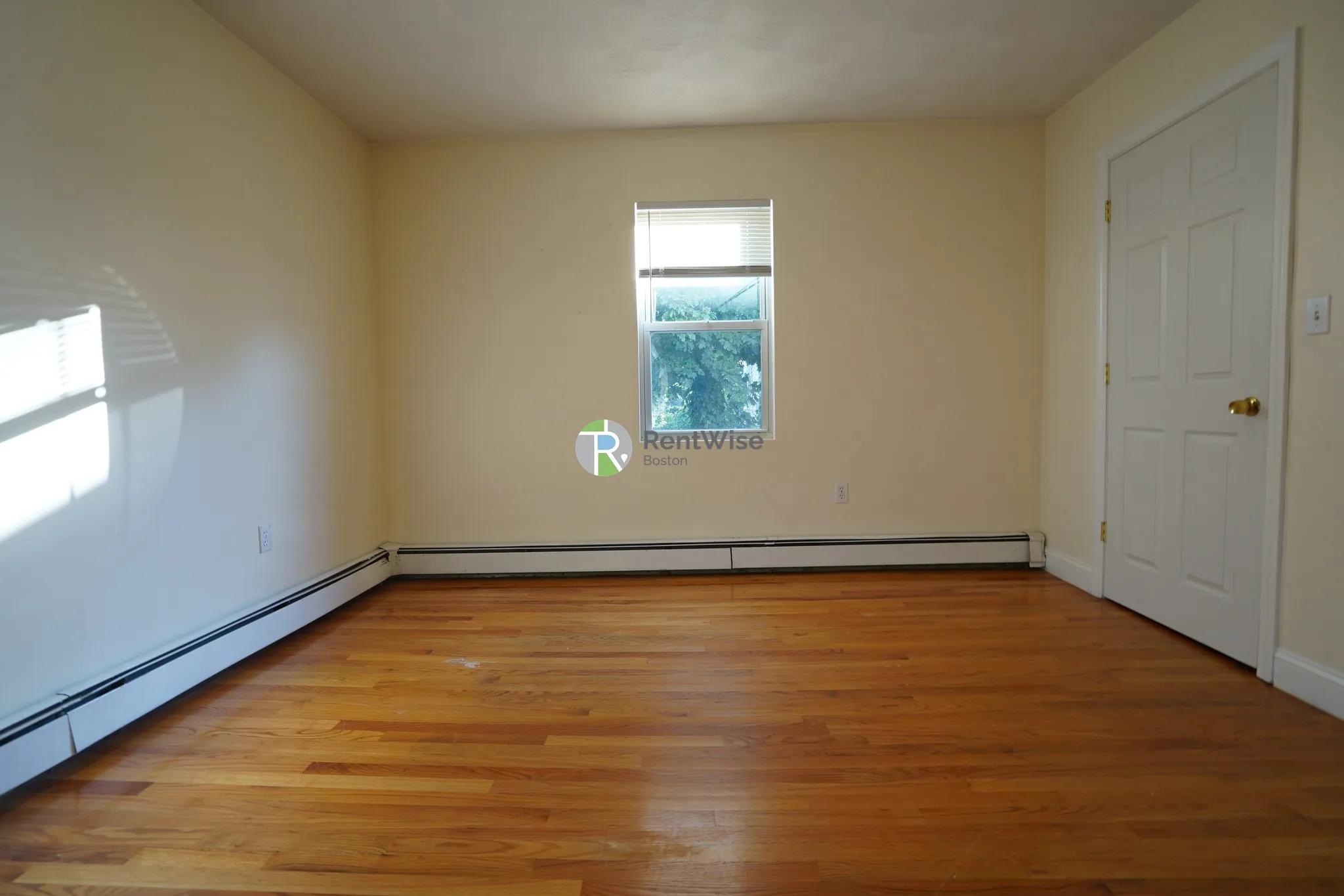 47 School St, Coolidge Corner