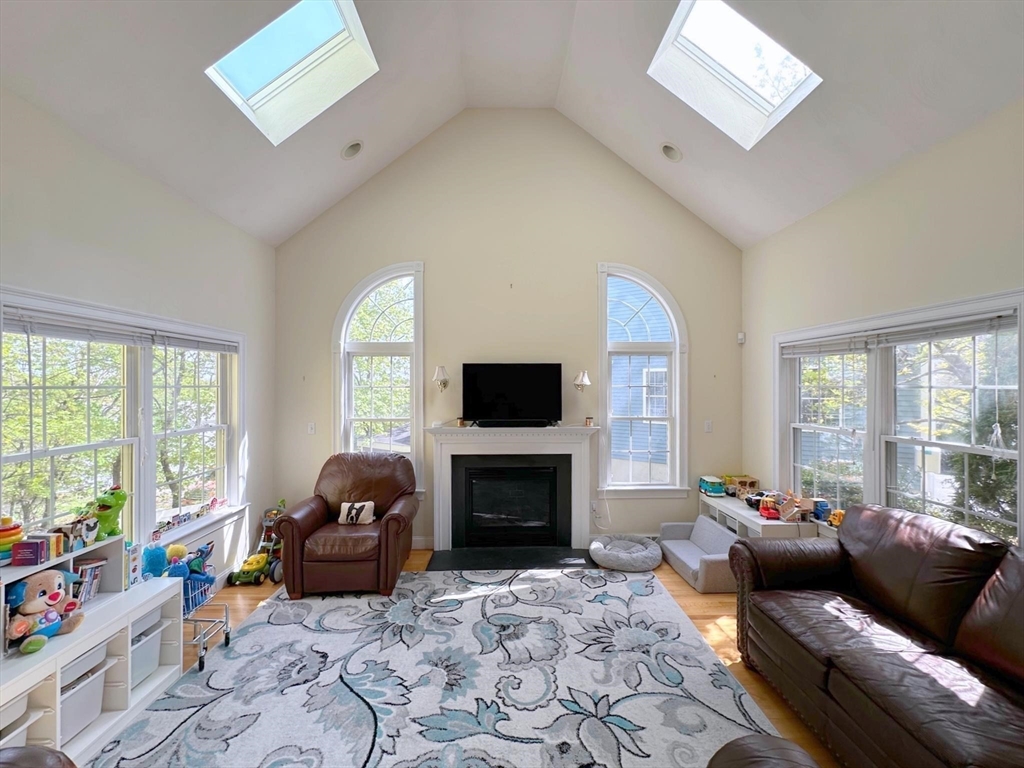 6 Farmers Circle, Arlington