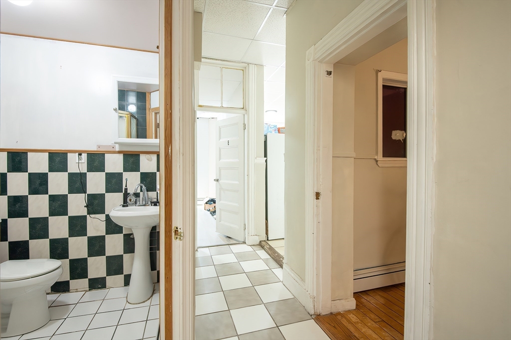 5 Linden St, Allston