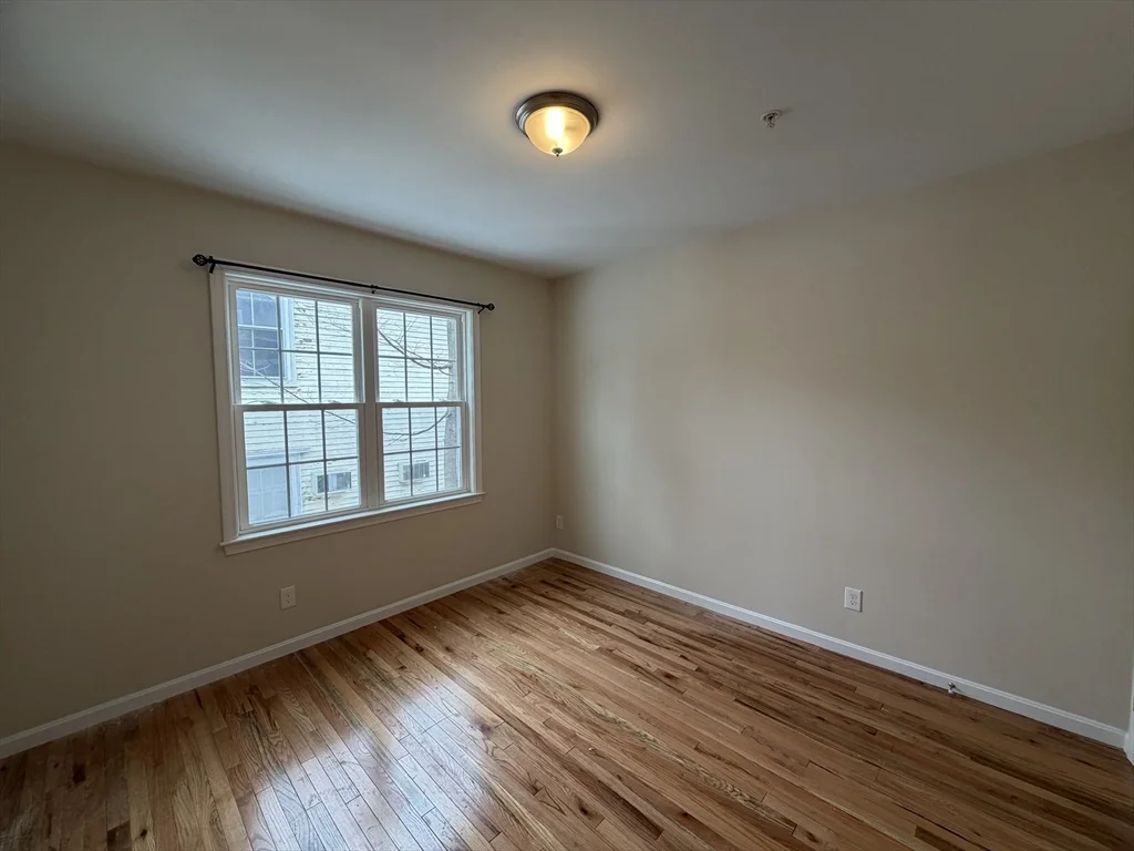 160 Summer St, Haverhill