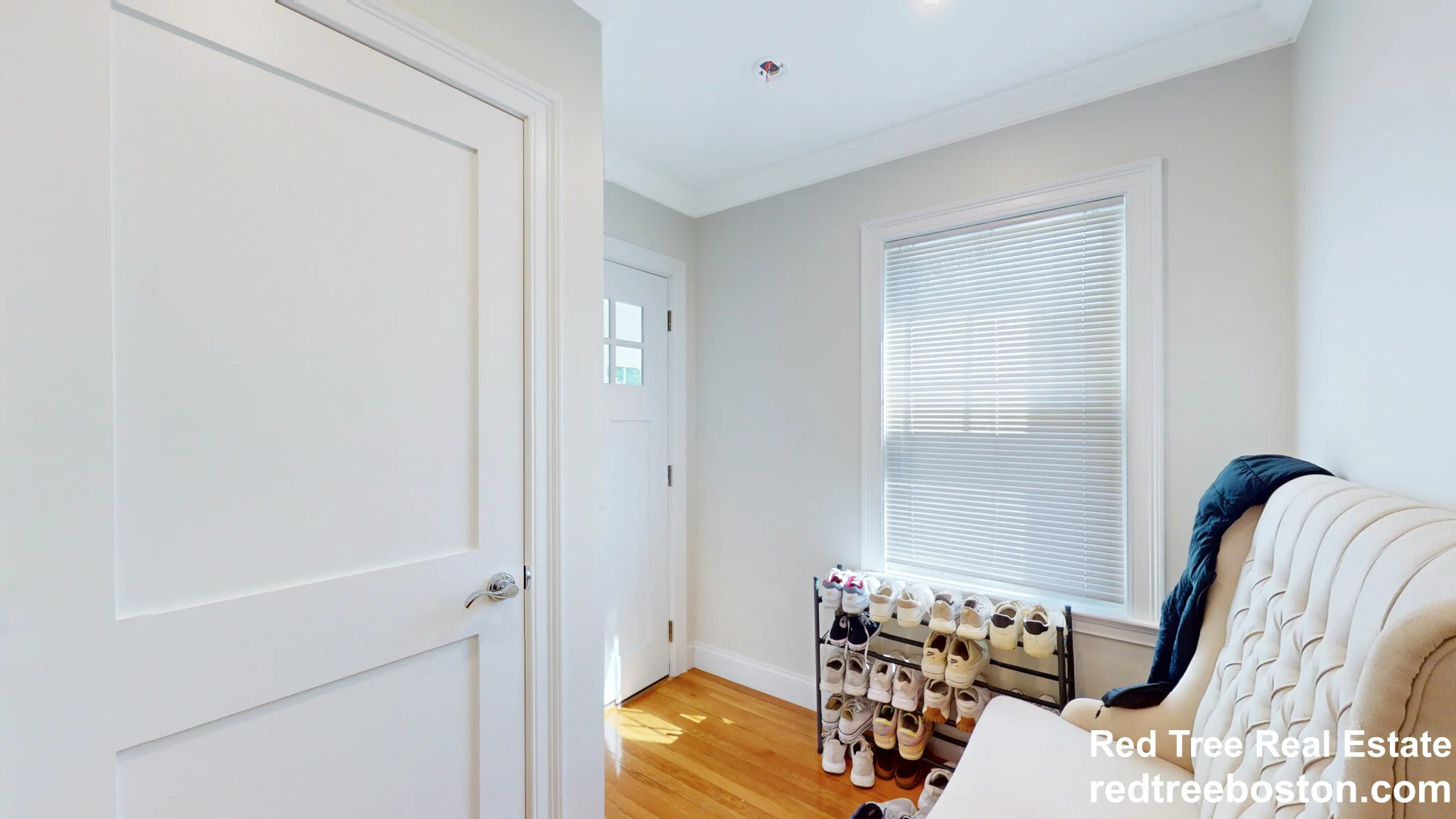 35 Crosby Rd, Chestnut Hill