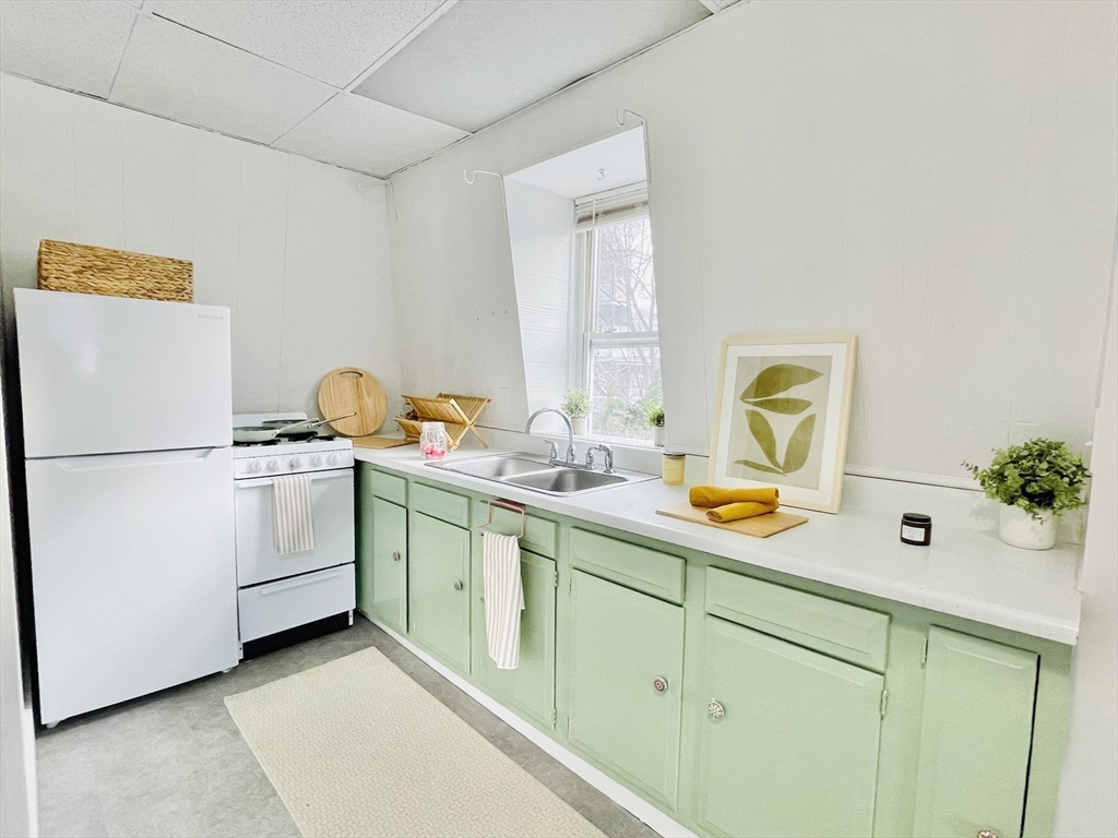 14 Auburn St, Worcester