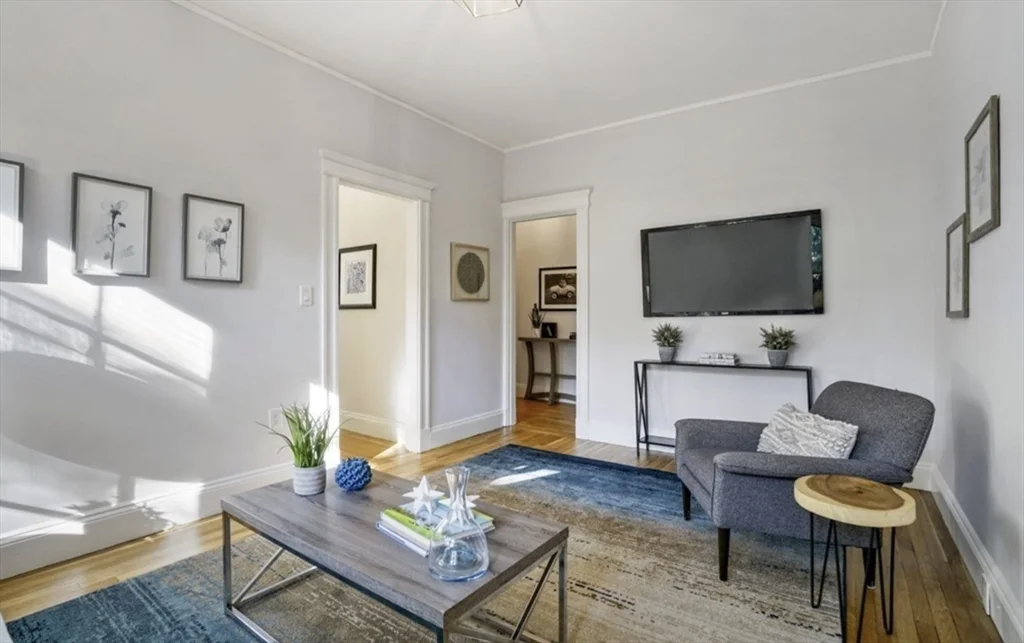 5 Crawford St, Central Square