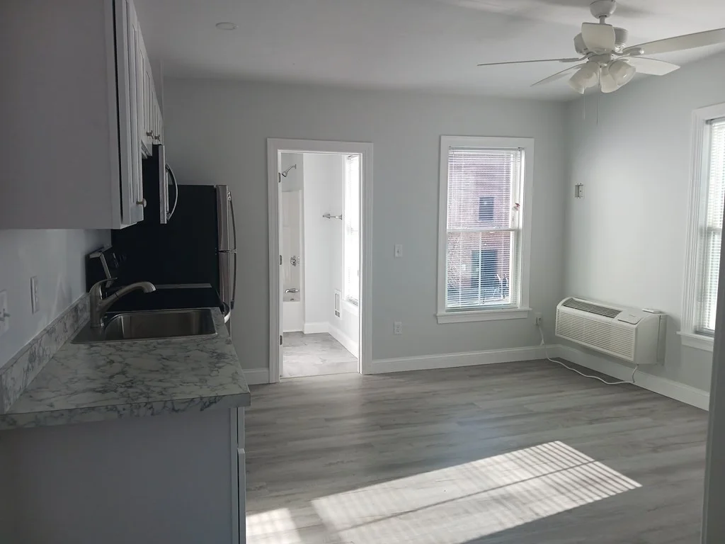 11 South Park Ave, Plymouth