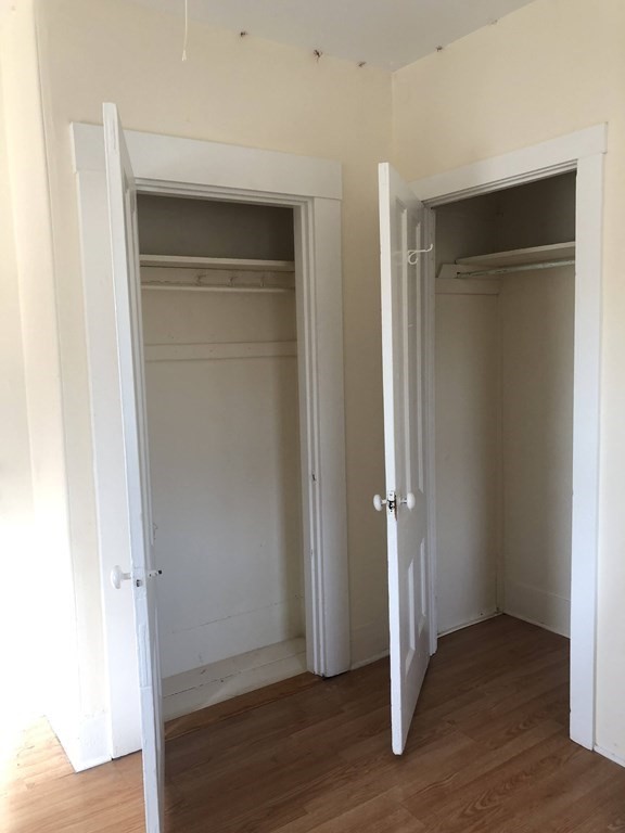 10-12 Maple St, Waltham