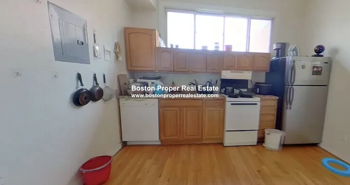 49 Symphony Rd, Fenway