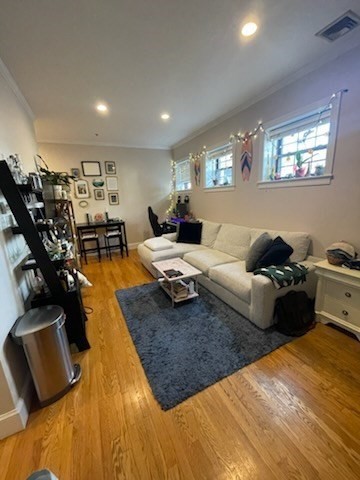 779 E 5th St, South Boston