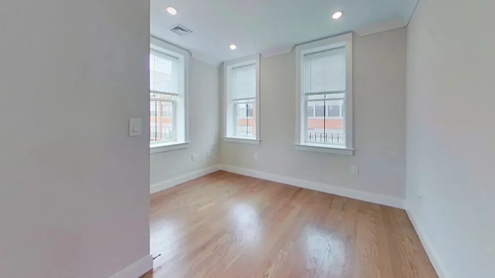 191 Porter St, East Boston