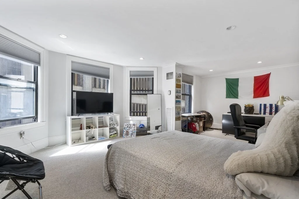 390 Commonwealth Ave, Back Bay