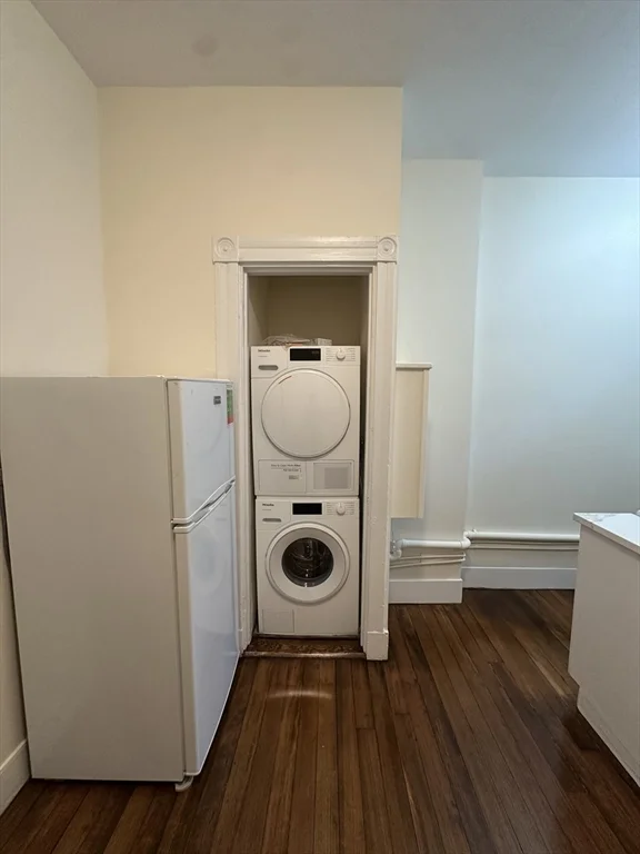 44 Charles St, Beacon Hill