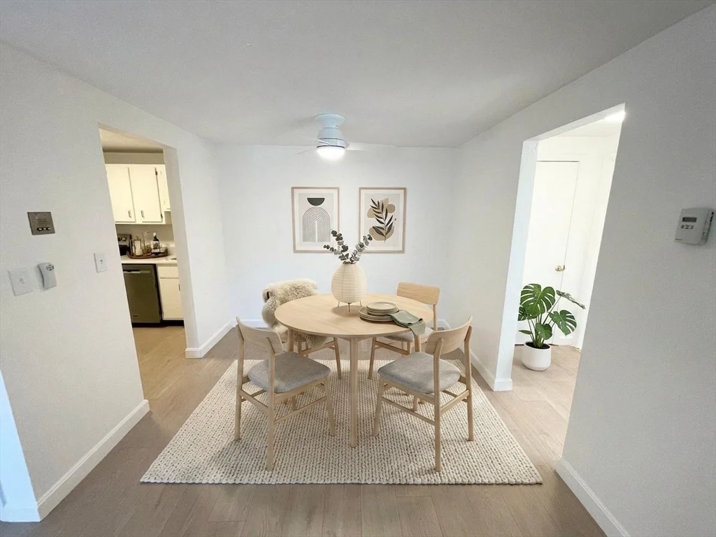 16 Erick Rd, Mansfield