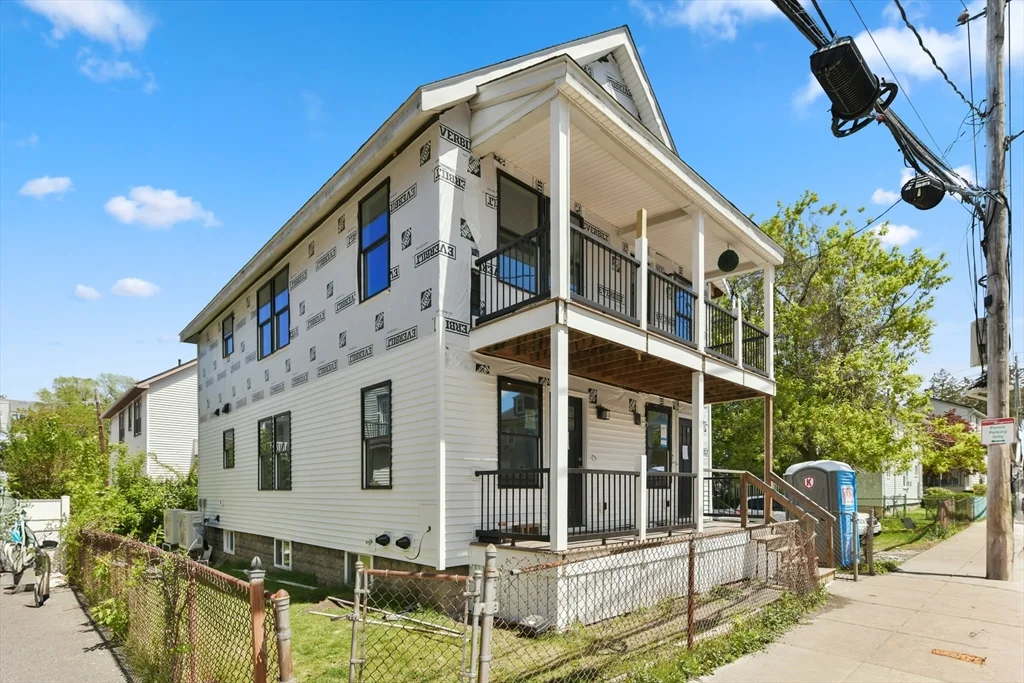 66 Cushman, Brighton