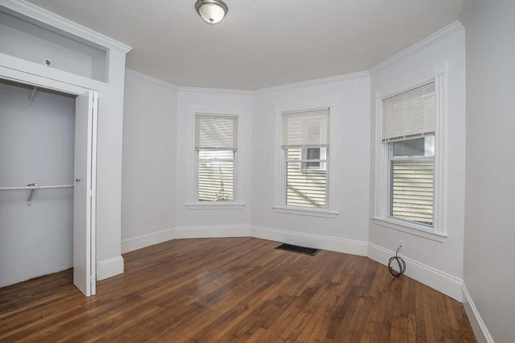 54 Msgr Patrick Lydon Way, Dorchester